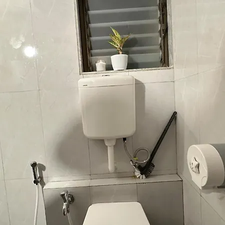Urban Pause, 2bhk Near Bkc,airport&nmacc Apartment *