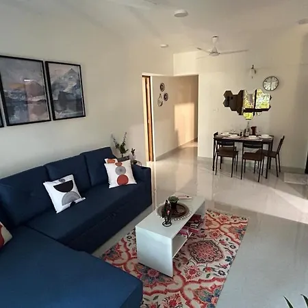 Apartment Urban Pause, 2bhk Near Bkc,airport&nmacc