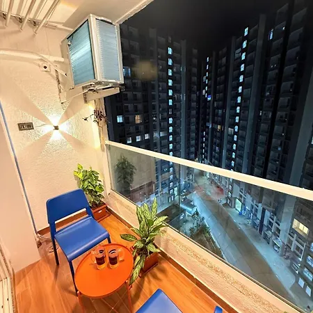 Powai, Aurora Luxe,2bhk Balcony & View *