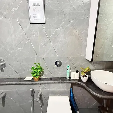 Powai, Aurora Luxe,2bhk Balcony & View Apartment Mumbai