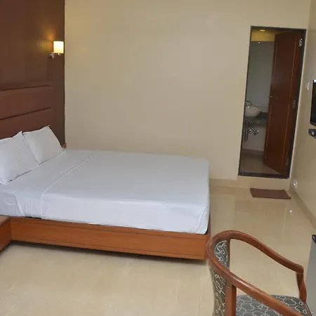 Ashray International, Sion - Near Bkc Hotel Mumbai