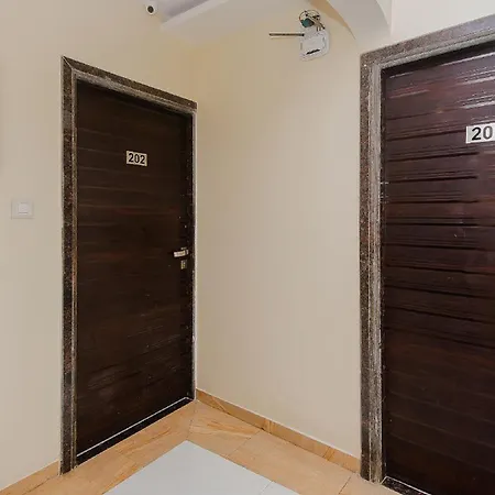 Hotel O Alfa Grand Near Chhatrapati Shivaji International Airport Mumbai