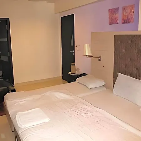 Khwaishh Presidency 3* Mumbai