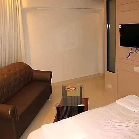 Hotel Khwaishh Presidency