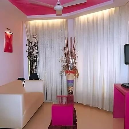 Khwaishh Presidency 3*