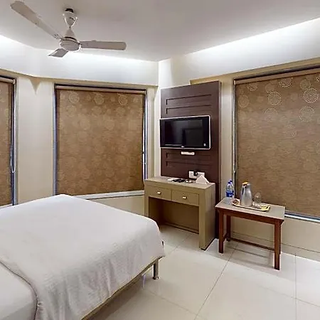 Khwaishh Presidency Hotel