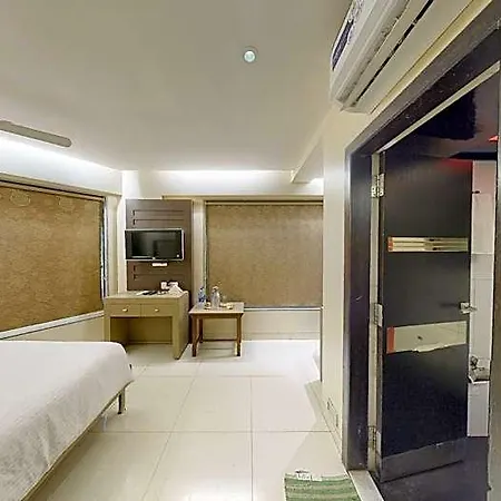 Khwaishh Presidency Hotel