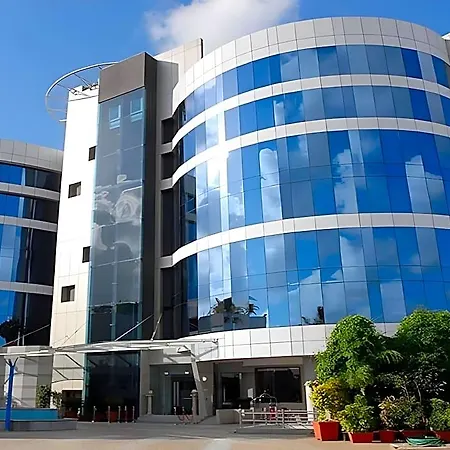 Fabhotel Adore 3*