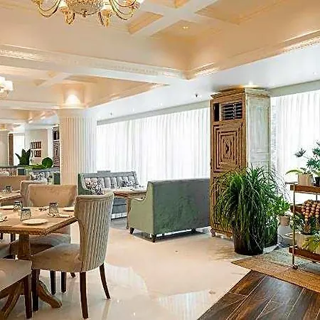 Fabhotel Adore 3* Mumbai