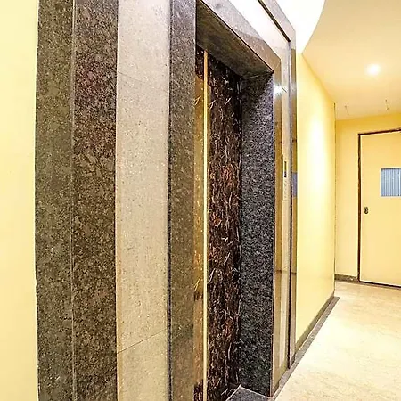 Fabhotel Shubhangan - Nr Bandra Hotel 3*