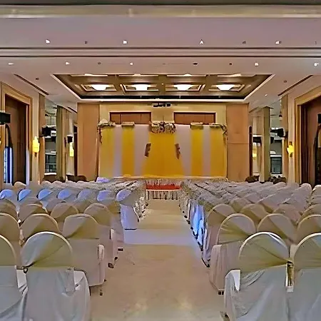 Satkar Residency 3*