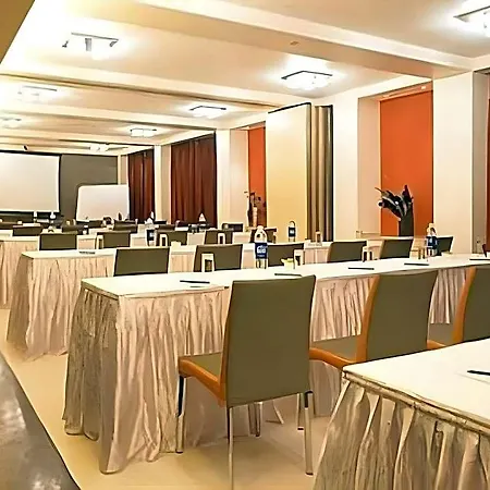 Satkar Residency 3*