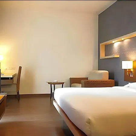 Hotel Satkar Residency
