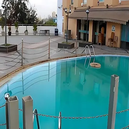 Satkar Residency Hotel 3*