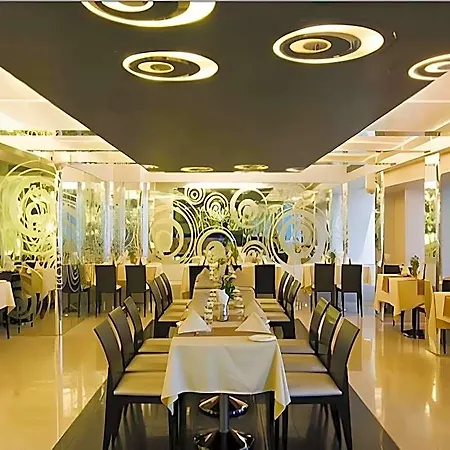 Solitaire 3* Mumbai