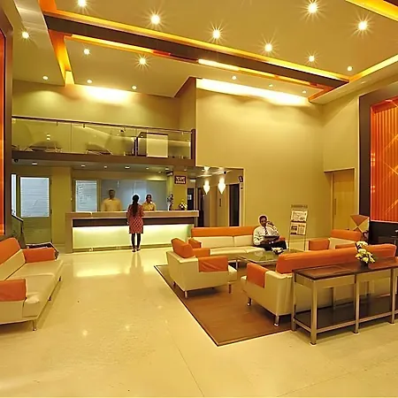 Hotel Avion 3*
