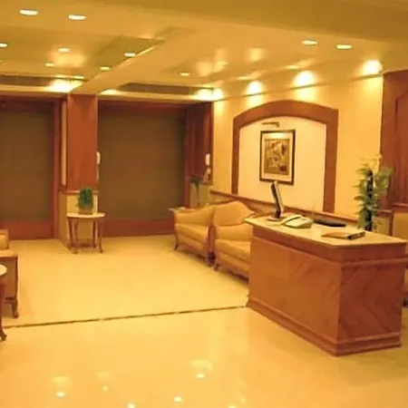 Solitaire Hotel