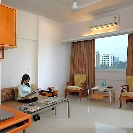 Avion Hotel 3*
