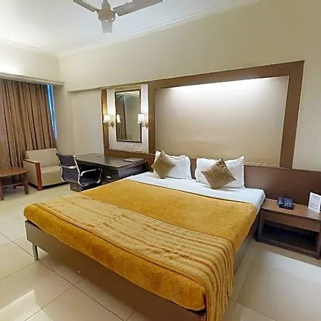 Avion Hotel 3*