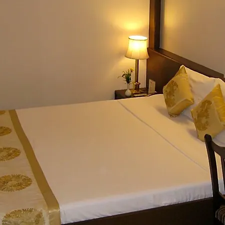 Avion Hotel