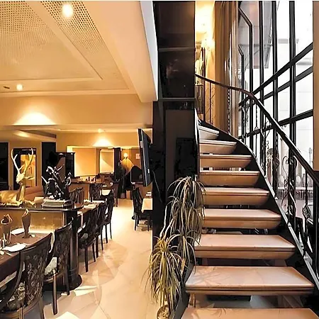 Hotel Rajhans