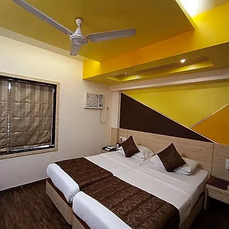 Rajhans Hotel Mumbai
