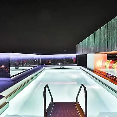 T24 Residency 4*