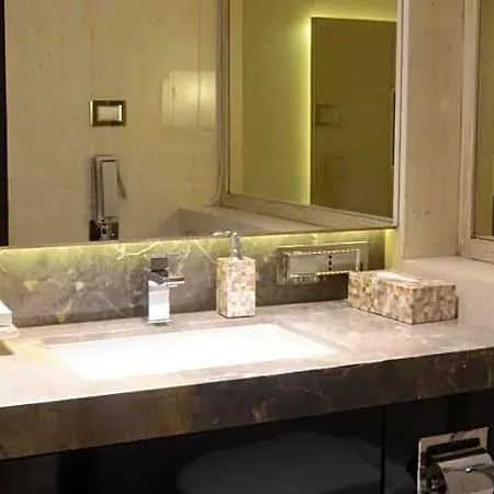Sai Palace Grand Malad 4* Mumbai