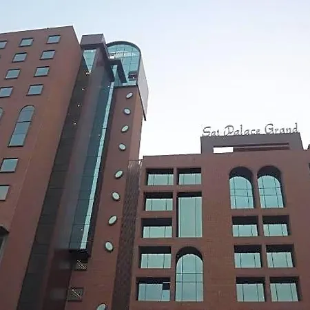 Sai Palace Grand Malad Hotel 4*