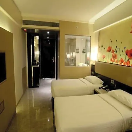 Sai Palace Grand Malad Hotel 4*