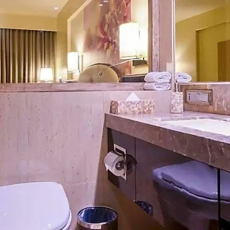 Sai Palace Grand Malad Hotel