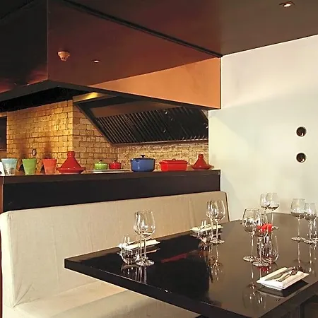 Svenska Design Andheri Hotel