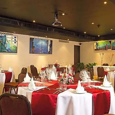 Svenska Design Andheri Hotel