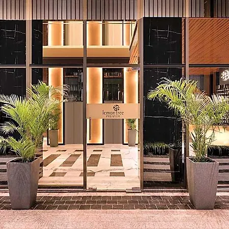 Grand Hometel A Sarovar 3*
