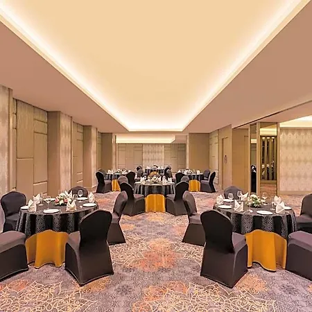 Grand Hometel A Sarovar 3* Mumbai
