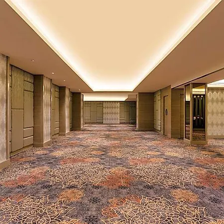 Grand Hometel A Sarovar Mumbai