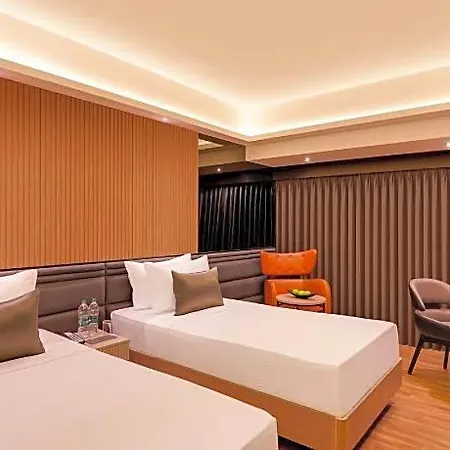 Grand Hometel A Sarovar Hotel