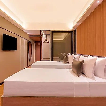 Grand Hometel A Sarovar Mumbai