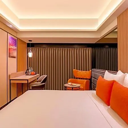 Hotel Grand Hometel A Sarovar 3*