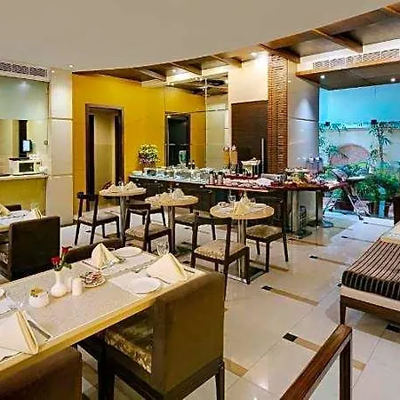 Aparthotel Grand Residency & Serviced