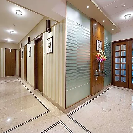 Aparthotel Grand Residency & Serviced 4*