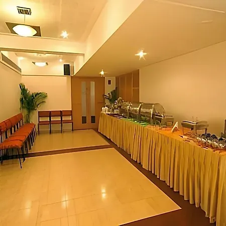 Suncity Residency Hotel 3*