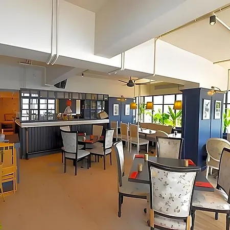 Kings International Juhu Hotel Mumbai