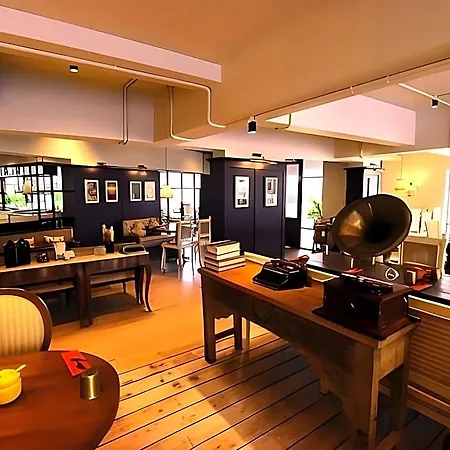Kings International Juhu Hotel Mumbai