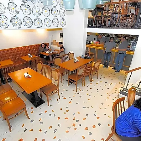 Kings International Juhu 3* Mumbai