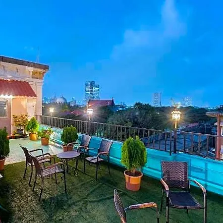 Suba Palace Near Gateway Of India