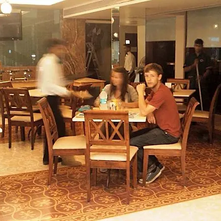 Unicontinental Hotel Mumbai