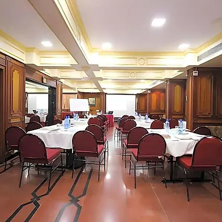 Park View, 3*