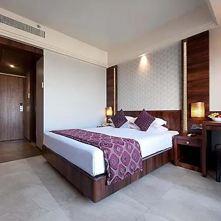 Hotel Crawford Inn 3*