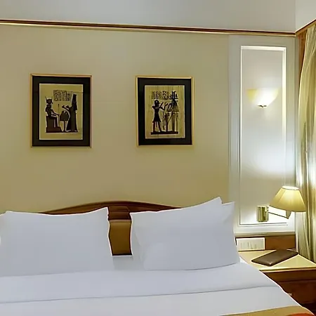 Hotel Regal Enclave